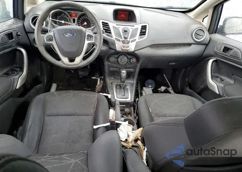 2013 Ford Fiesta Se z USA, uszkodzony, nr VIN 3FADP4EJ2DM137102